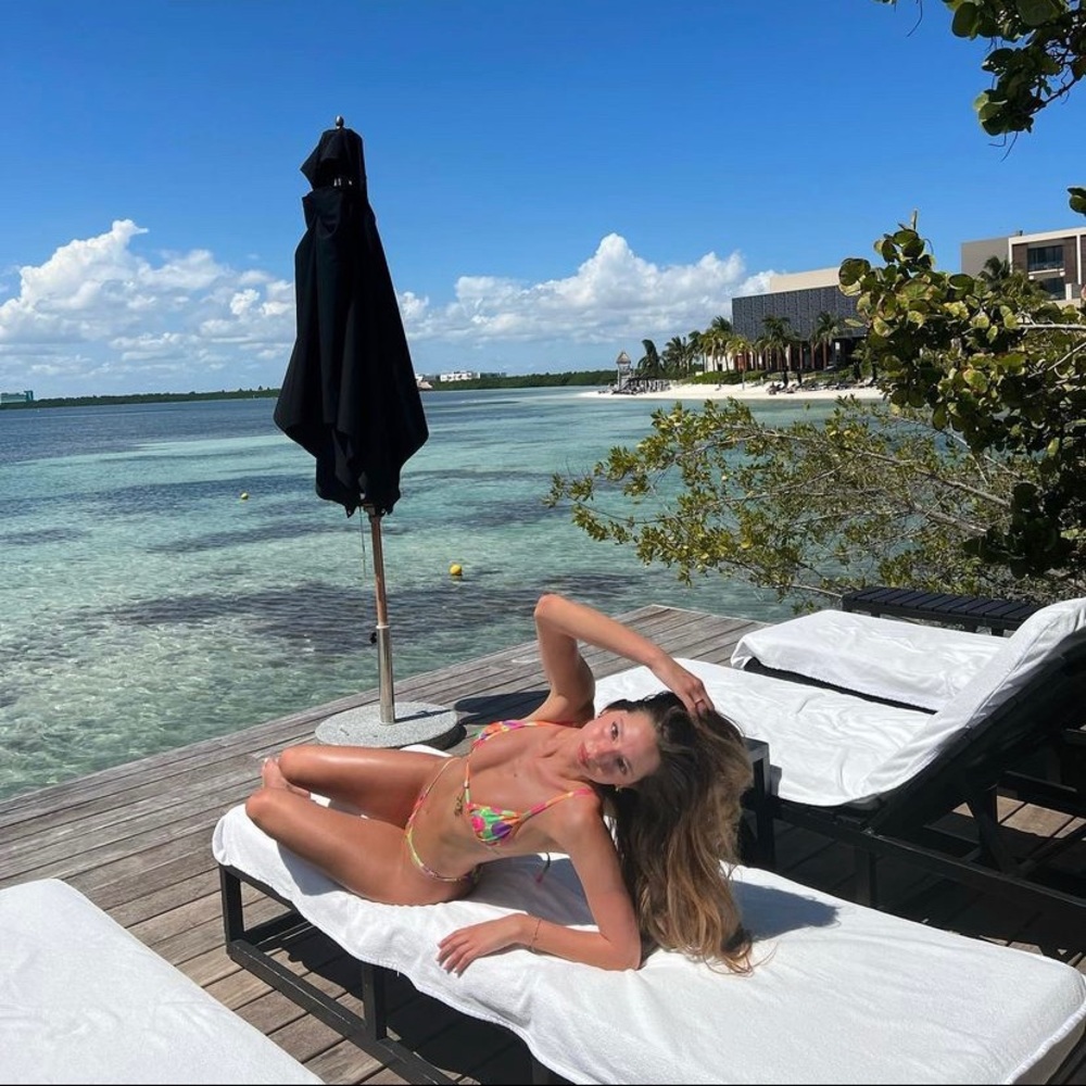 Miami Bikini Set 🌴 - Picture 6 of 8